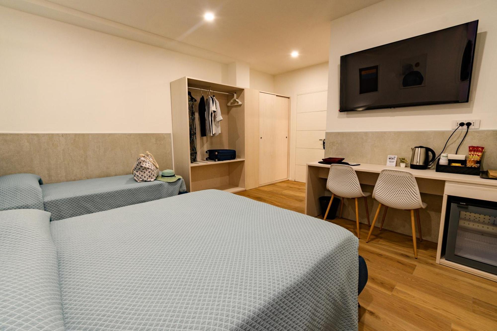 Harbor Rooms - Cala Gonone Exterior photo
